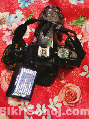 Nikon D5300 Fress Body & 18.55 kit lanch